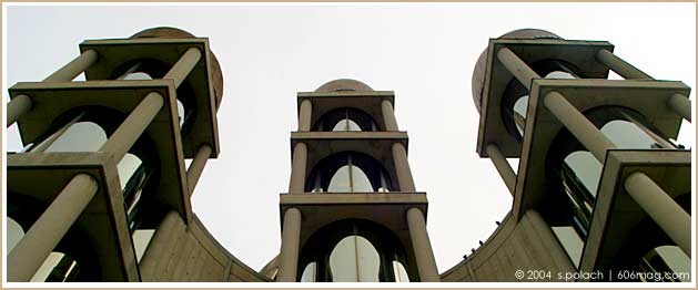 Awkward Architecture: sixosix shows you the buildings of Chicago that you should care about, but probably don’t.