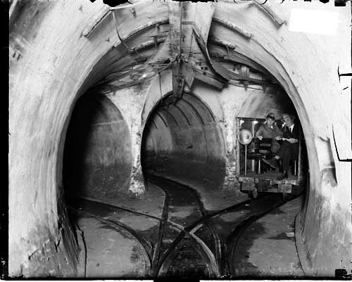 words by michael tolva | chicago's tunnels | chicago's labyrinth